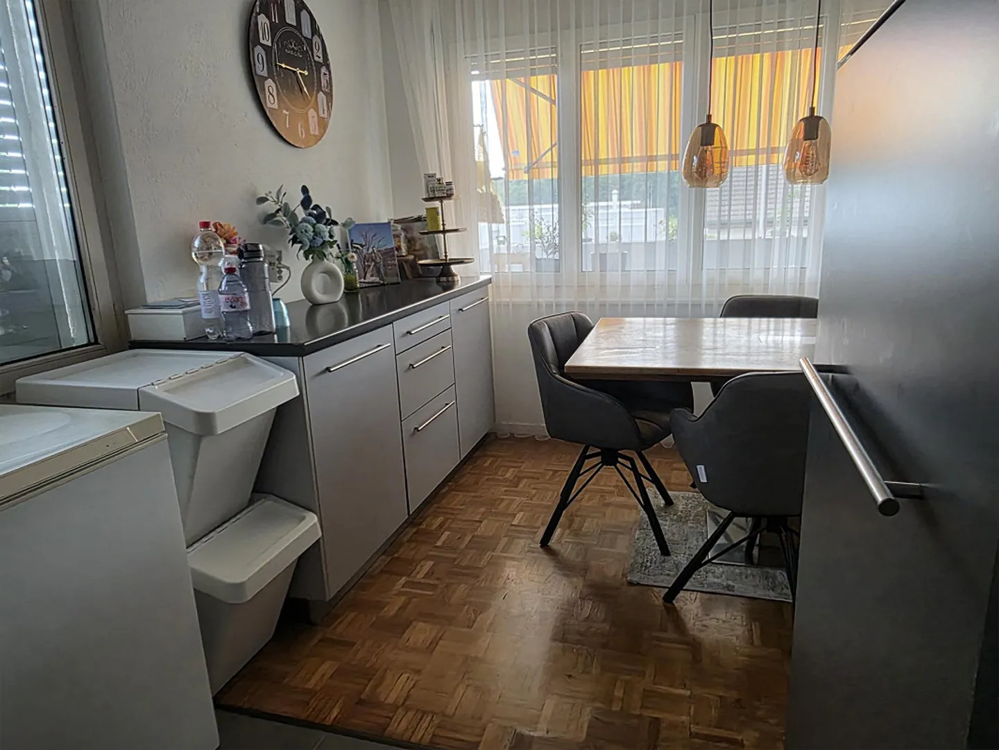Beautiful Attractive 4.5 Room Apartment - Photo 4 of 12