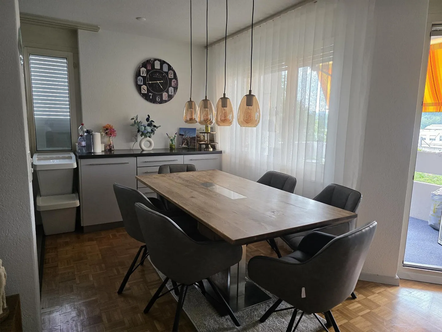 Beautiful Attractive 4.5 Room Apartment - Photo 6 of 12
