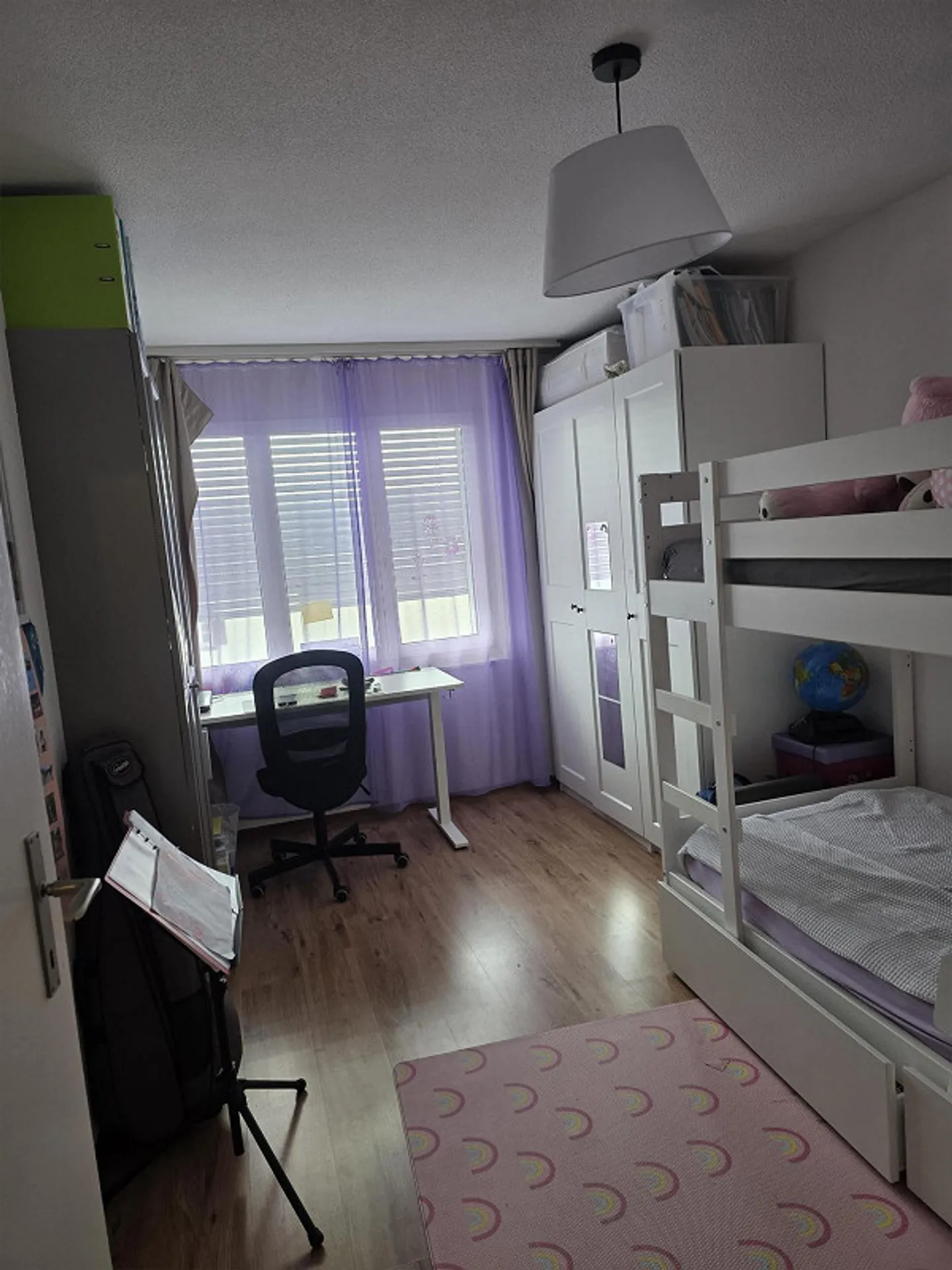 Beautiful Attractive 4.5 Room Apartment - Photo 12 of 12