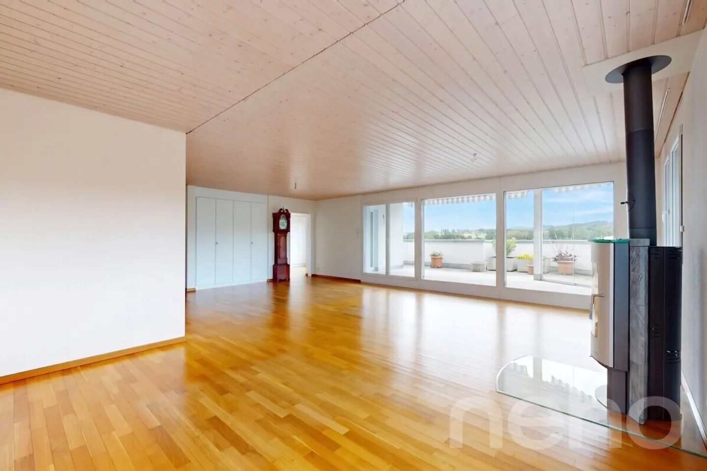 Un sogno abitativo su un livello: Attico con ascensore nell'appartamento - Foto 3 di 12
