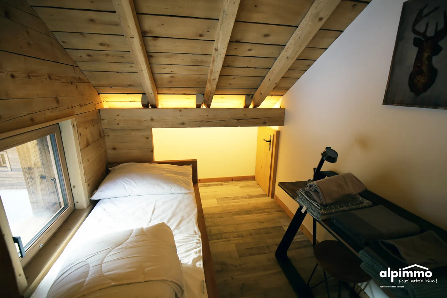 Charmant Appartement Attique - Photo 6 sur 16
