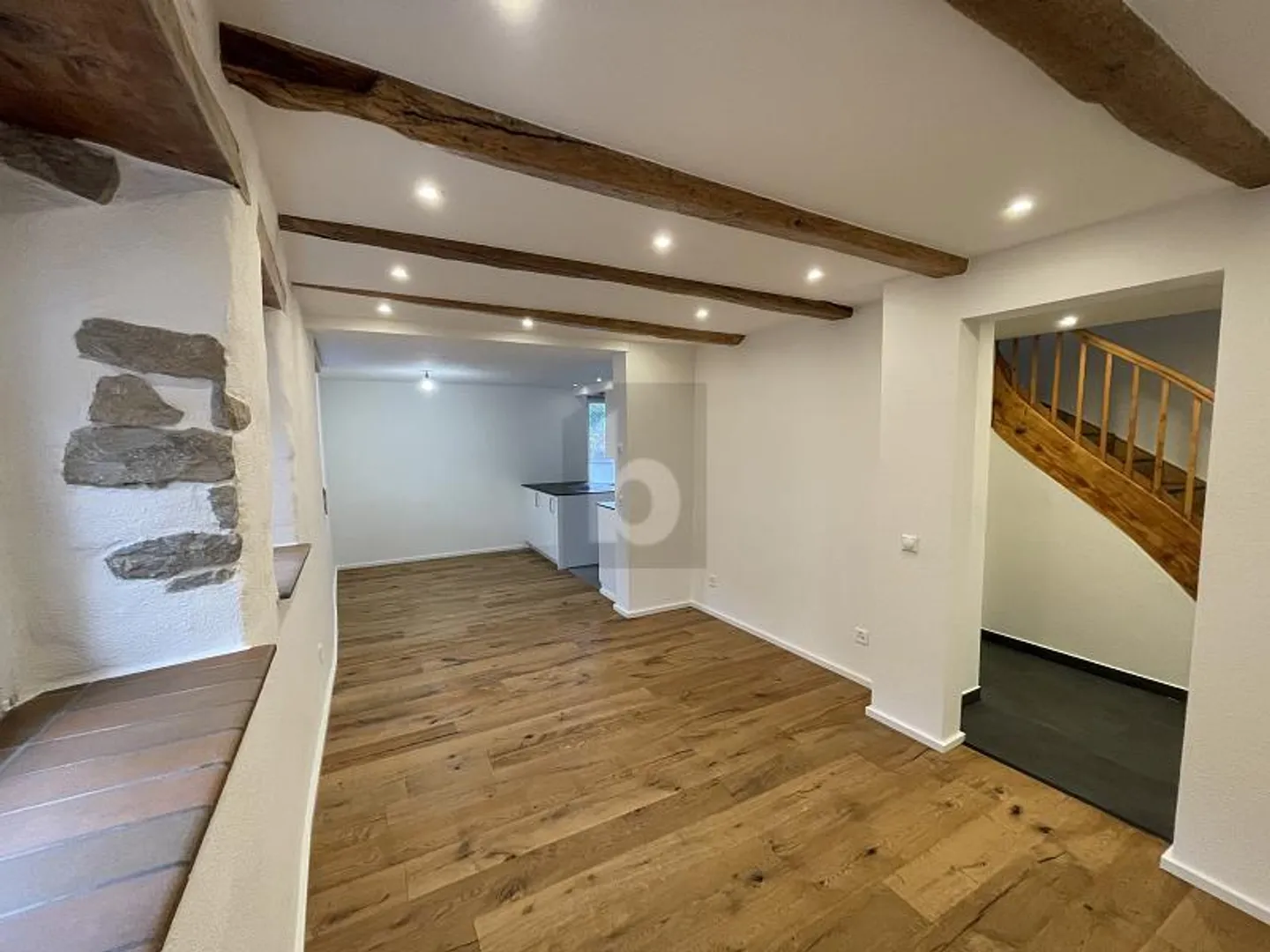 HISTORISCHER CHARME, TRIFFT MODERNEN KOMFORT - Foto 2 von 6