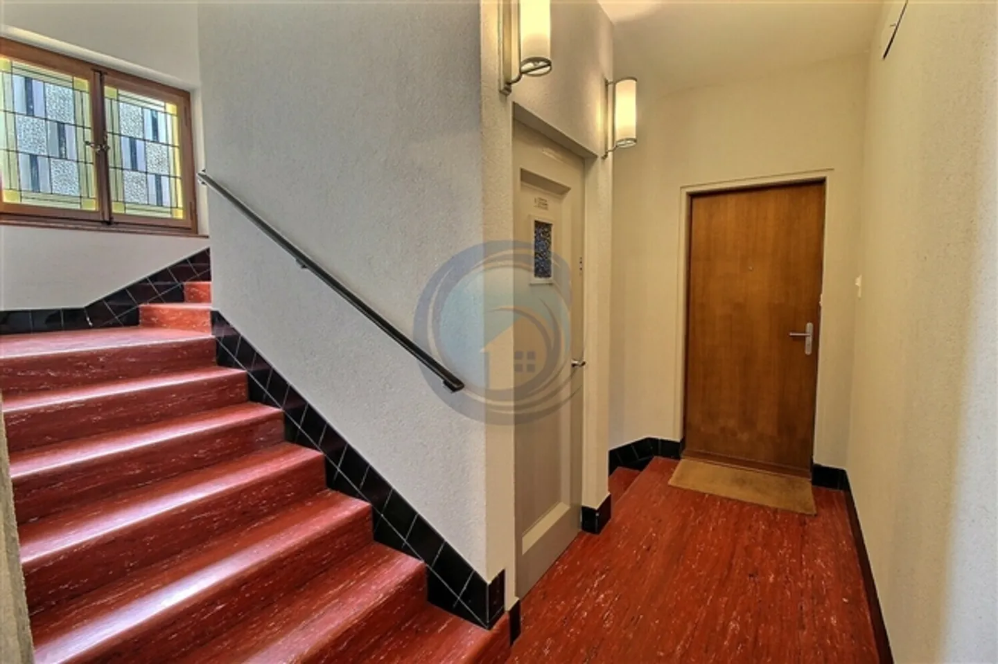 SPACIOUS 4.5-ROOM APARTMENT WITH PANORAMIC VIEW OF THE LAKE - Photo 18 of 20