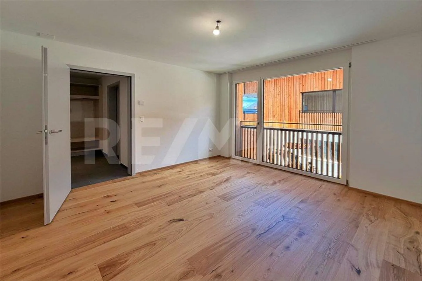 Stilvolles Apartment mit Seesicht - Foto 6 von 11