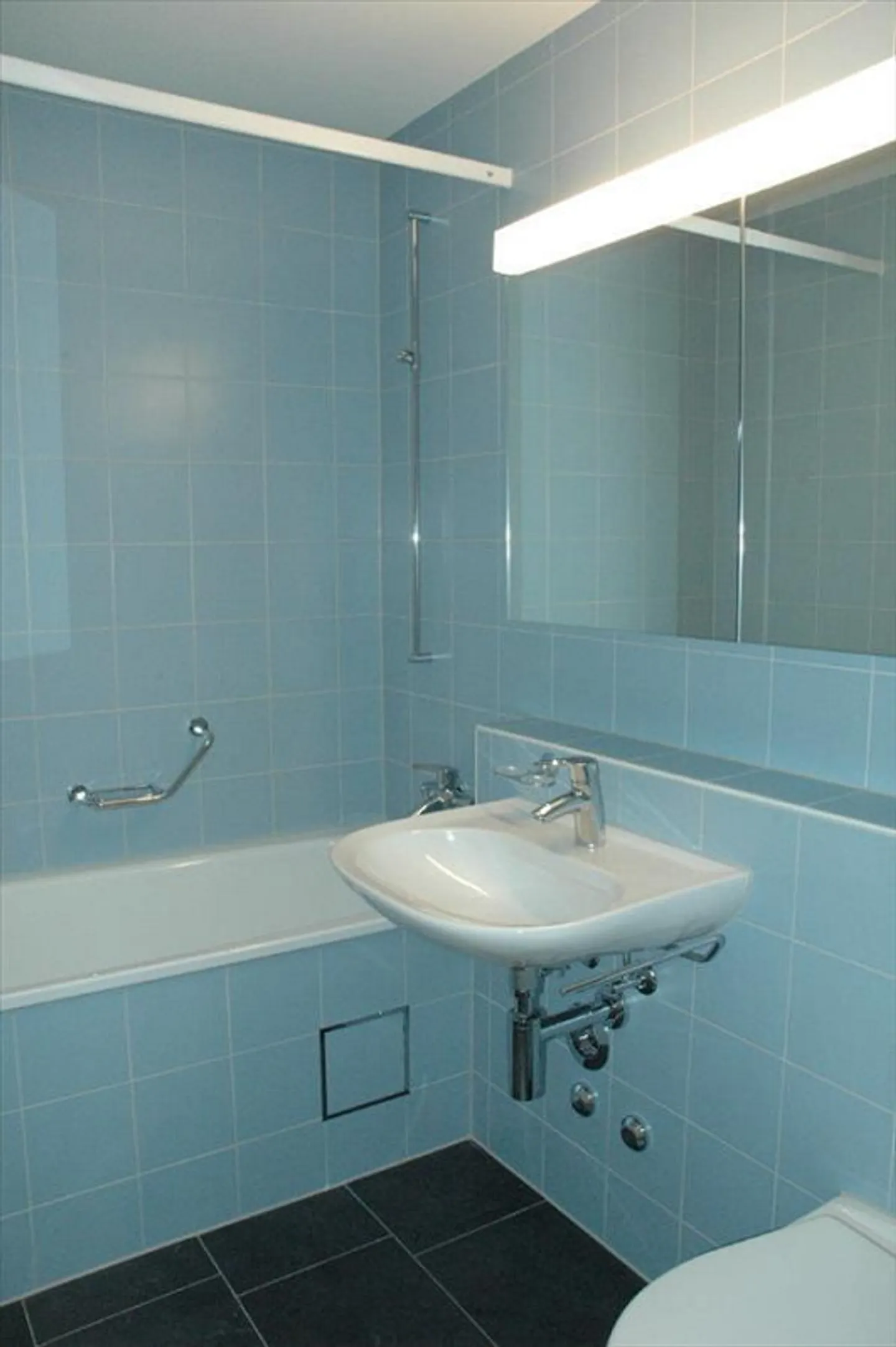 Grosszügige Wohnung in zentraler Lage - Foto 4 von 6