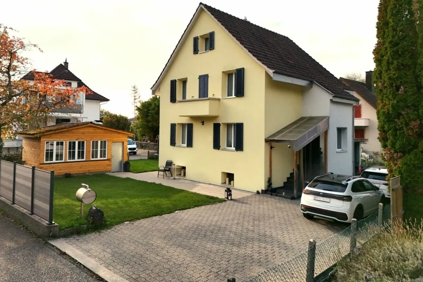 Willkommen Zuhause - Foto 1 von 10