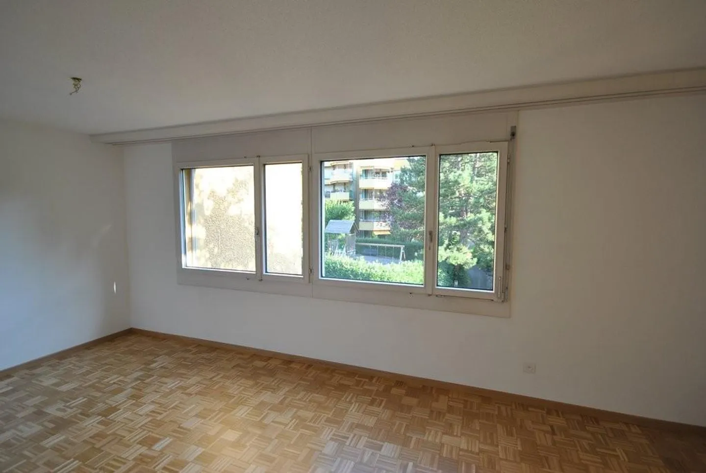 Visit - Move In - Feel Good - Photo 3 of 6