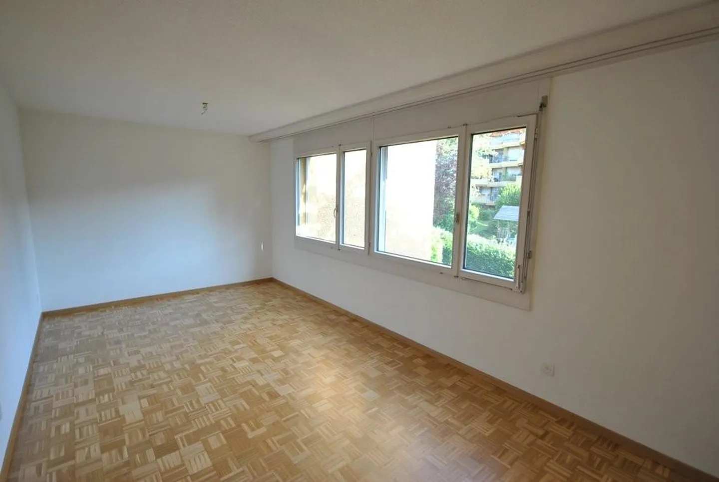 Visit - Move In - Feel Good - Photo 4 of 6