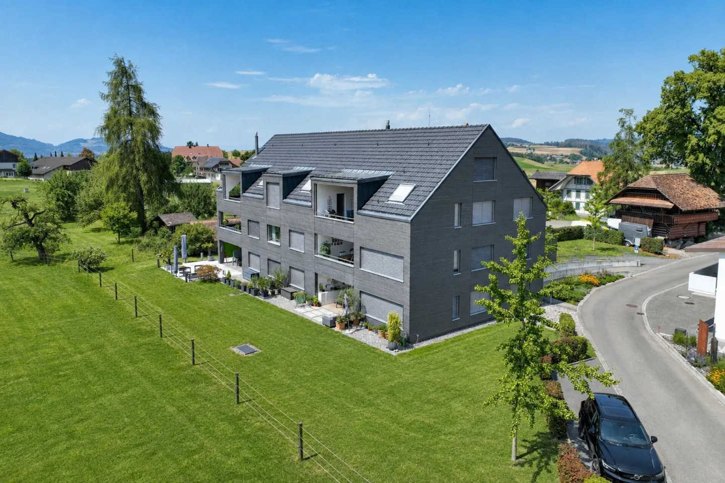 L'architecture rencontre la lumière et la vue sur la montagne : Maisonette avec haute confidentialité - Photo 12 sur 13
