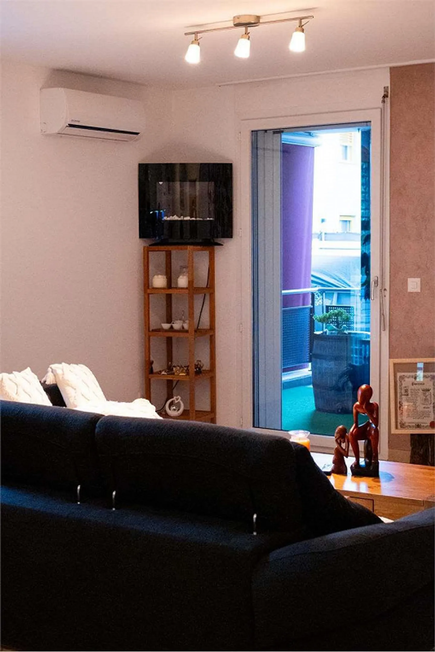 BEL APPARTEMENT AVEC JARDIN À SANT'ANTONINO - Photo 4 sur 13