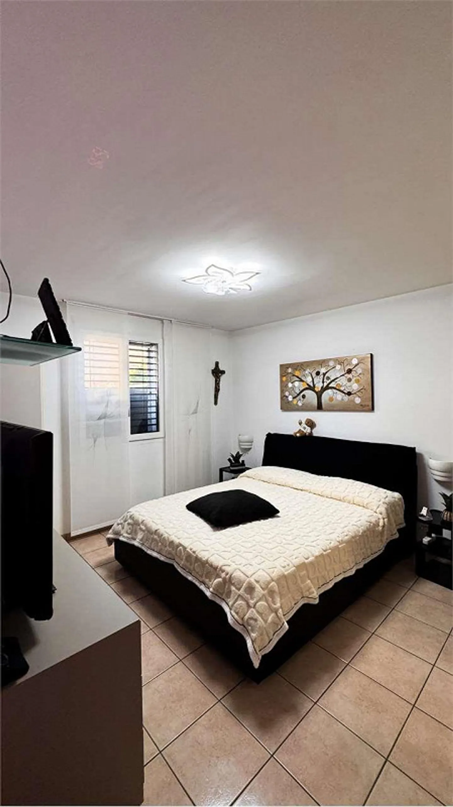 BEL APPARTEMENT AVEC JARDIN À SANT'ANTONINO - Photo 5 sur 13