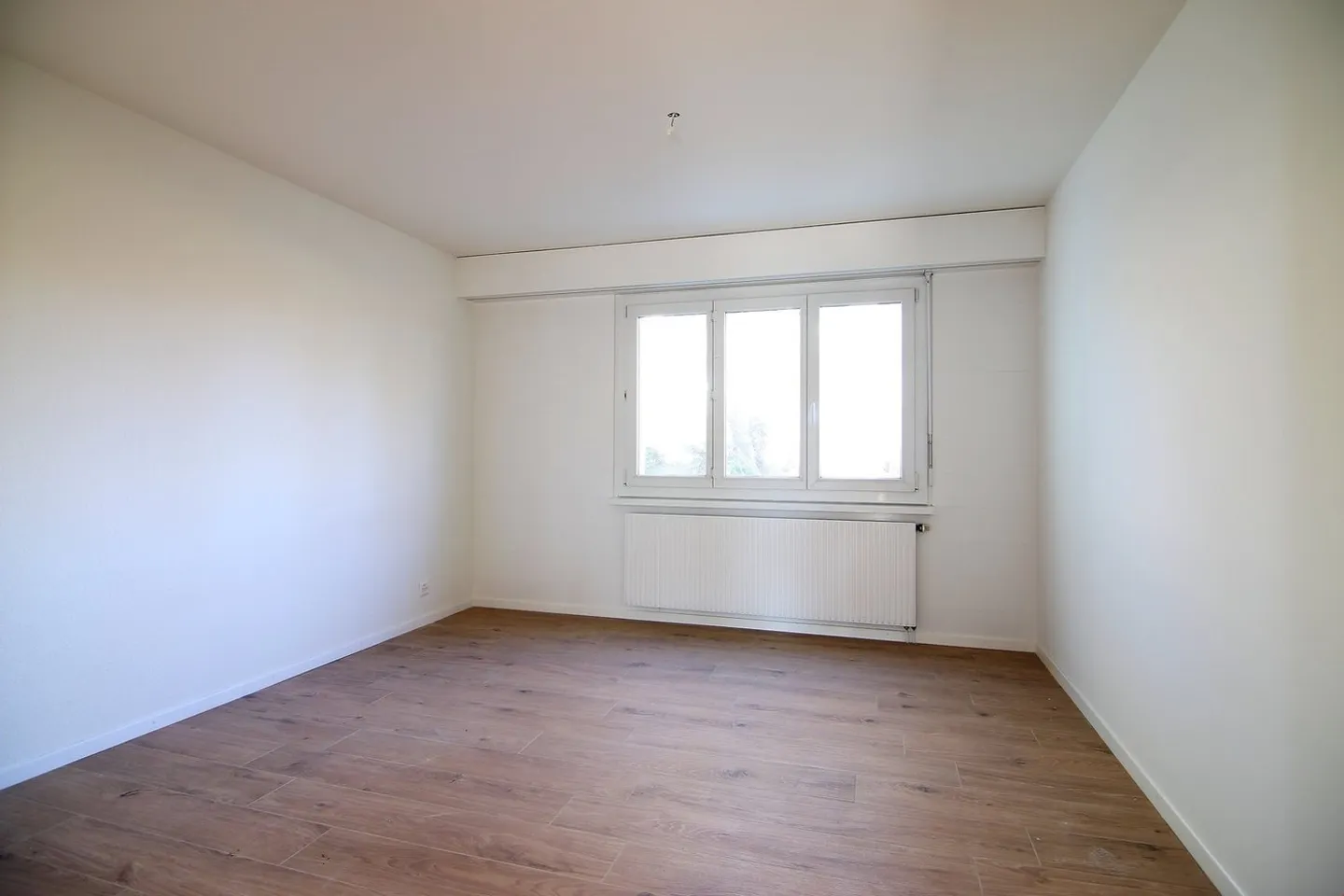 Moderne 3.5-Zimmerwohnung zu vermieten - Foto 5 von 8