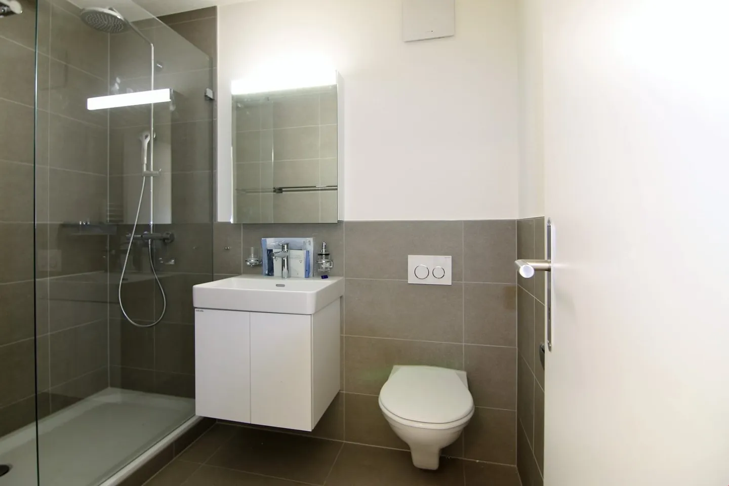 Moderne 3.5-Zimmerwohnung zu vermieten - Foto 4 von 8