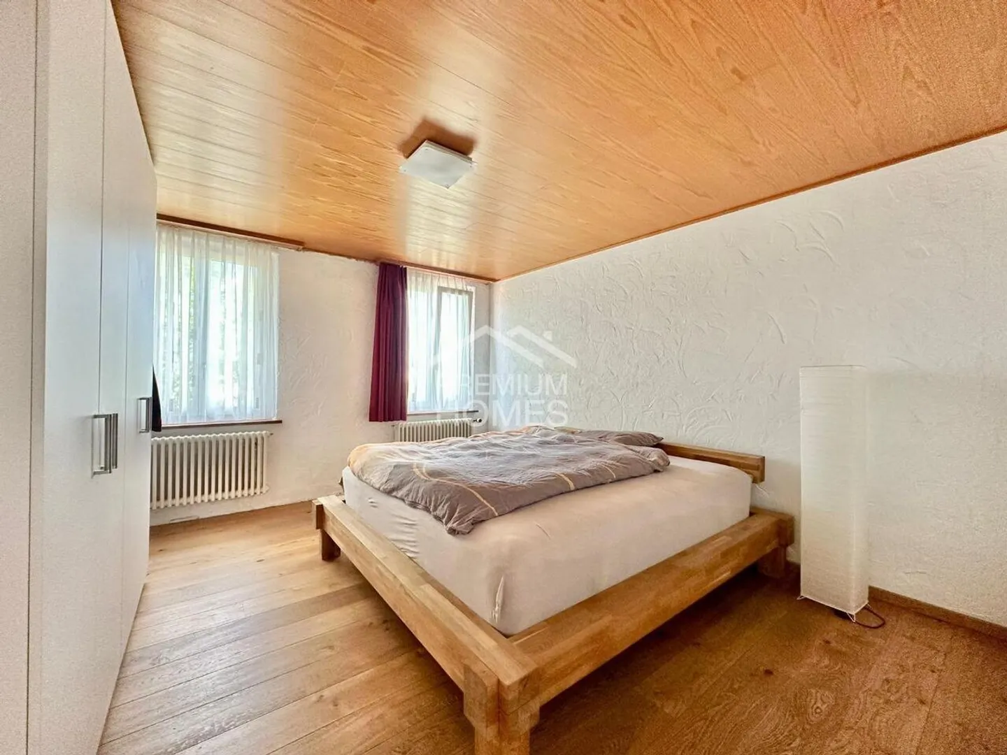 Casa plurifamiliare con allevamento di cavalli e terreno agricolo - Foto 10 di 13