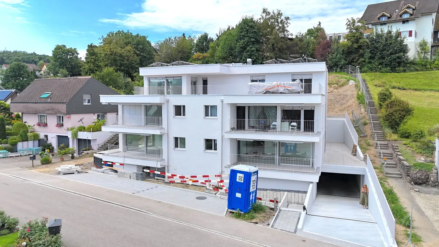 NUOVA COSTRUZIONE PRONTA PER ESSERE ABITATA - VIVERE SEMPLICE - ALTI STANDARD - Foto 6 di 9