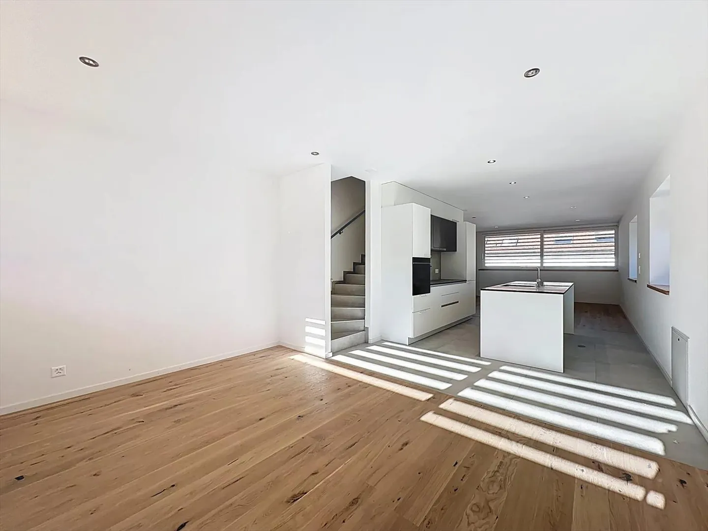 Appartement à vendre - Photo 2 sur 13