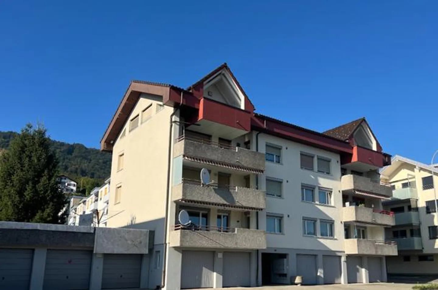 Originelle 4.5-Zimmer-Dachwohnung – Einzigartiges Wohnerlebnis in Stil - Foto 6 von 6