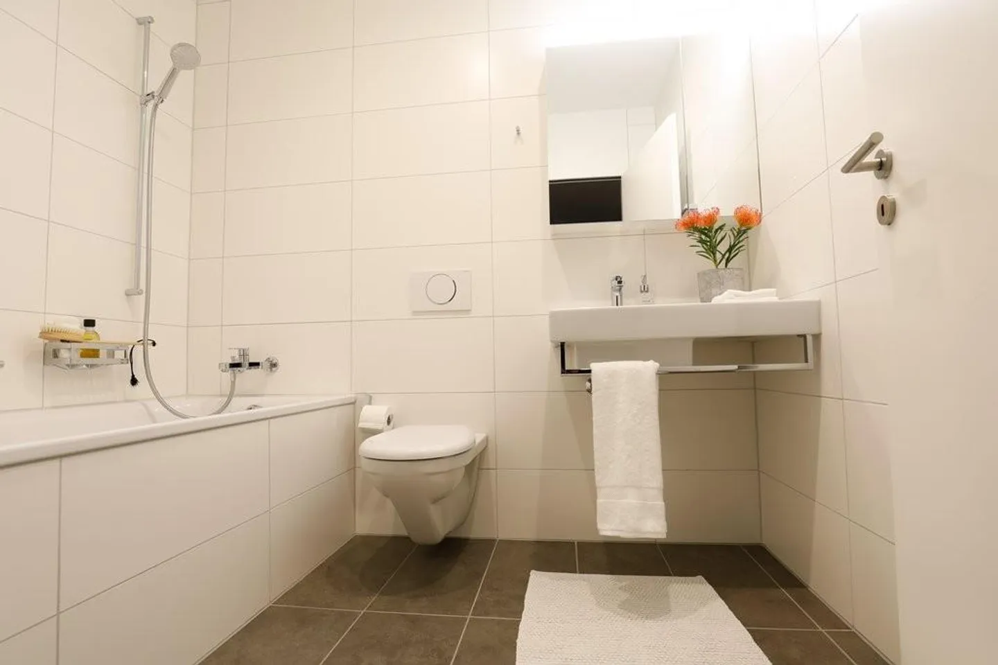 Modern and beautiful apartment in Wabern! - Photo 4 of 9