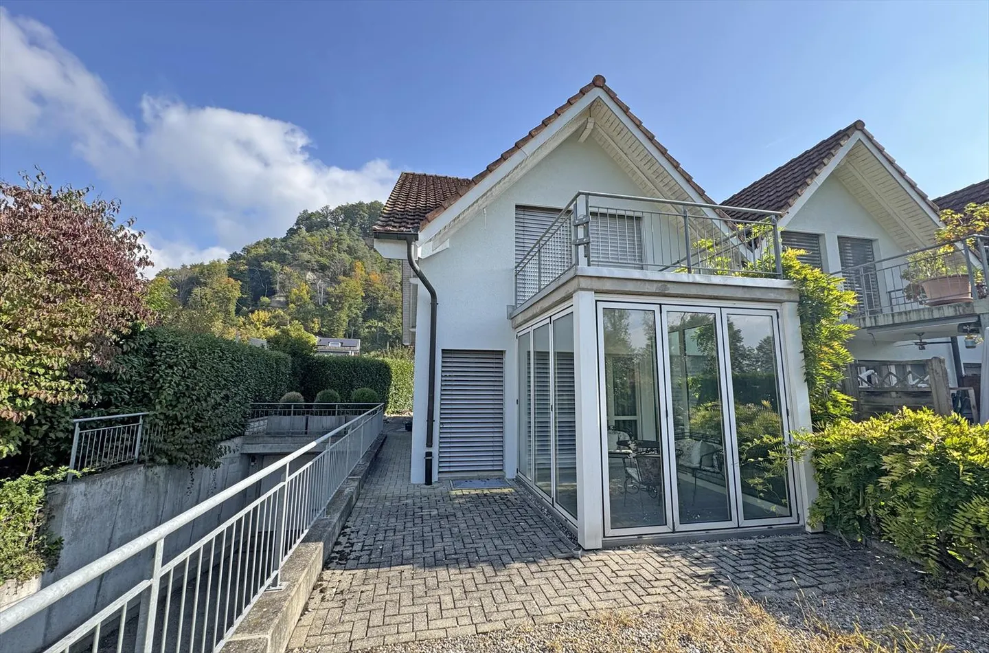 Haus 4,5 Zimmer - Foto 2 von 8