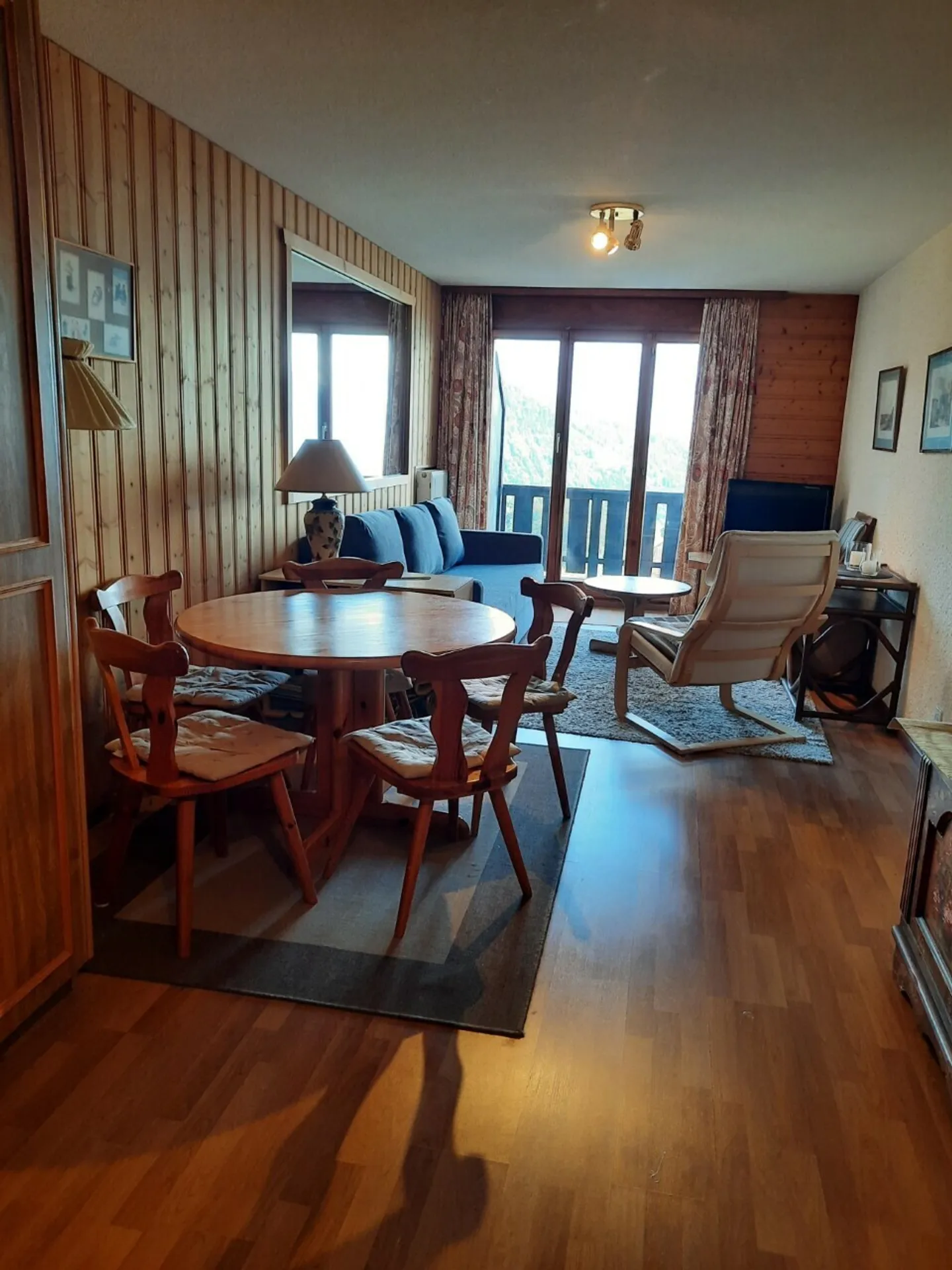 Cozy 2.5-room apartment furnished. Summer rental - Photo 7 of 7