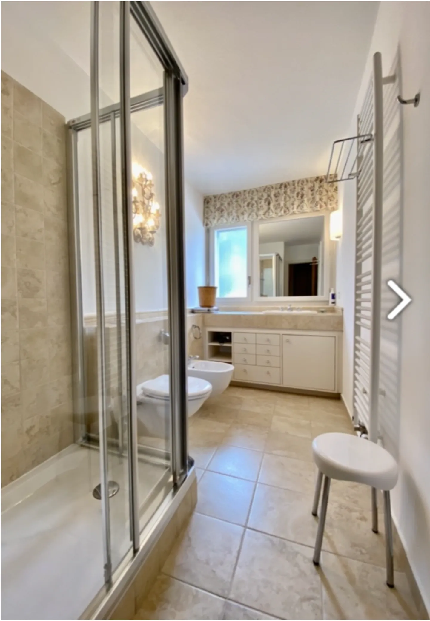 Dachgeschoss 3.5 Zimmer - Foto 3 von 8