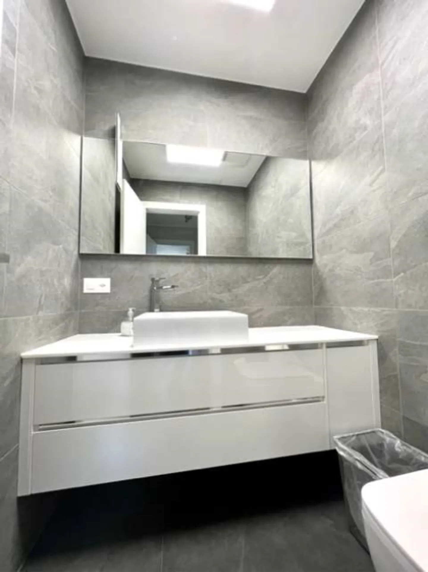 Elegant Commercial Office Spaces in Lugano, Massagno - Photo 7 of 20