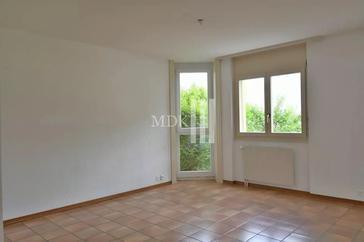 Zu vermieten in Monthey ein Studio im Erdgeschoss. - Foto 1 von 8