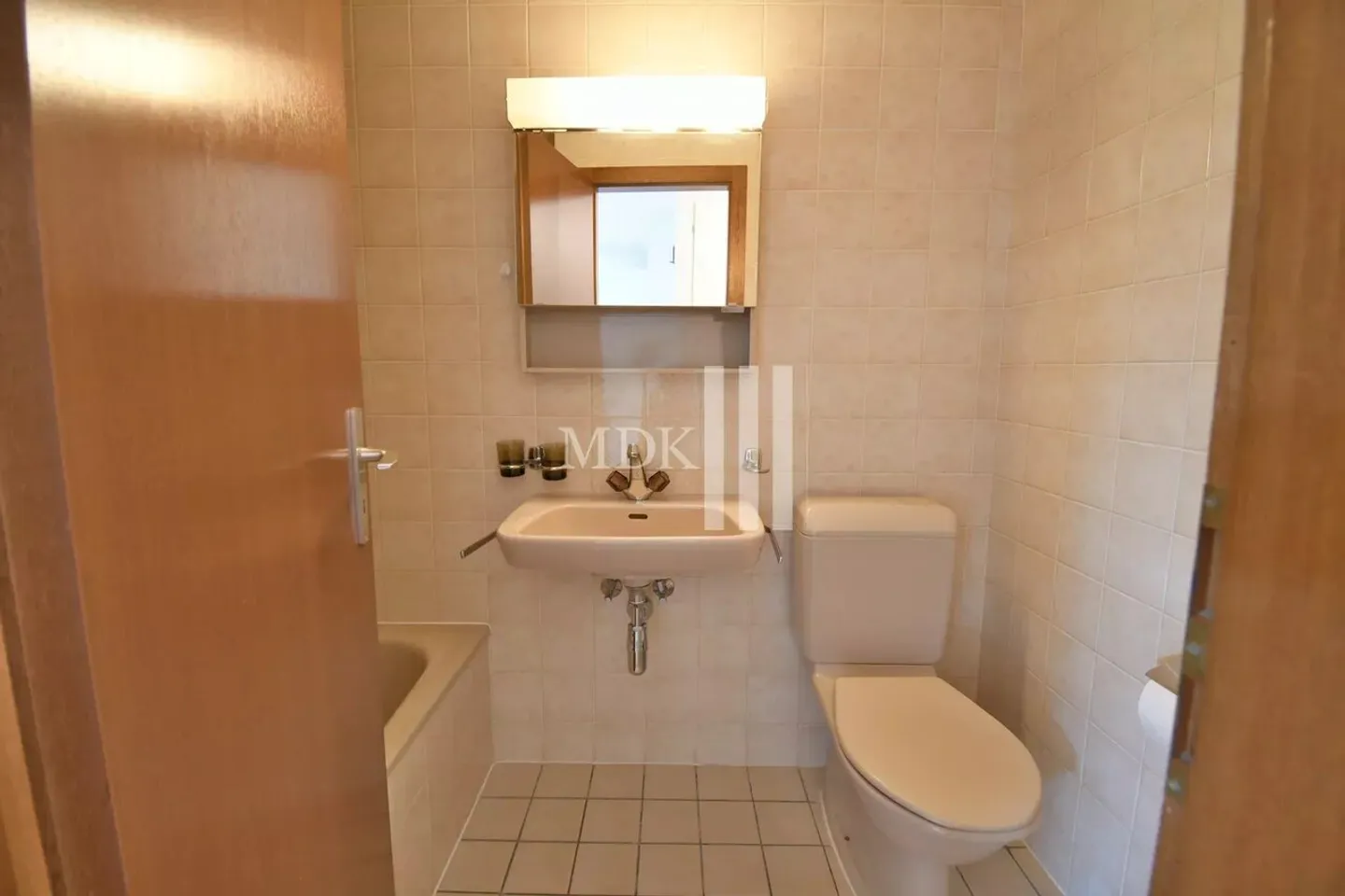 Zu vermieten in Monthey ein Studio im Erdgeschoss. - Foto 8 von 8