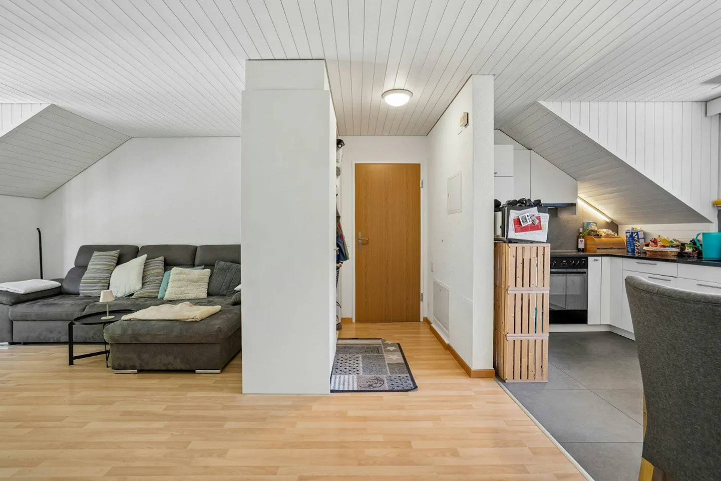 Gut unterhaltenes Mehrfamilienhaus - Foto 7 von 13
