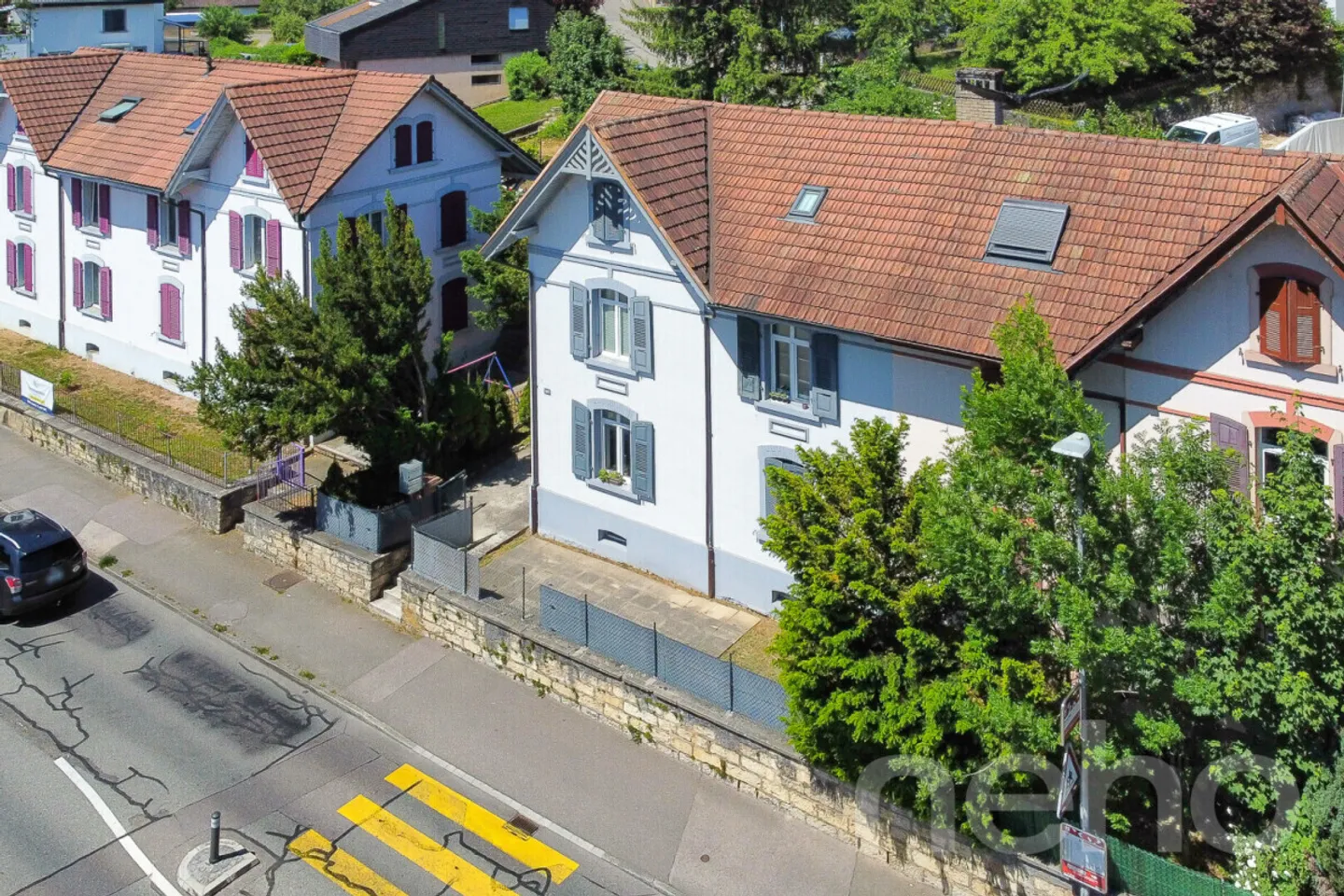 Edificio in affitto con 2 appartamenti e ingressi indipendenti - Foto 1 di 12