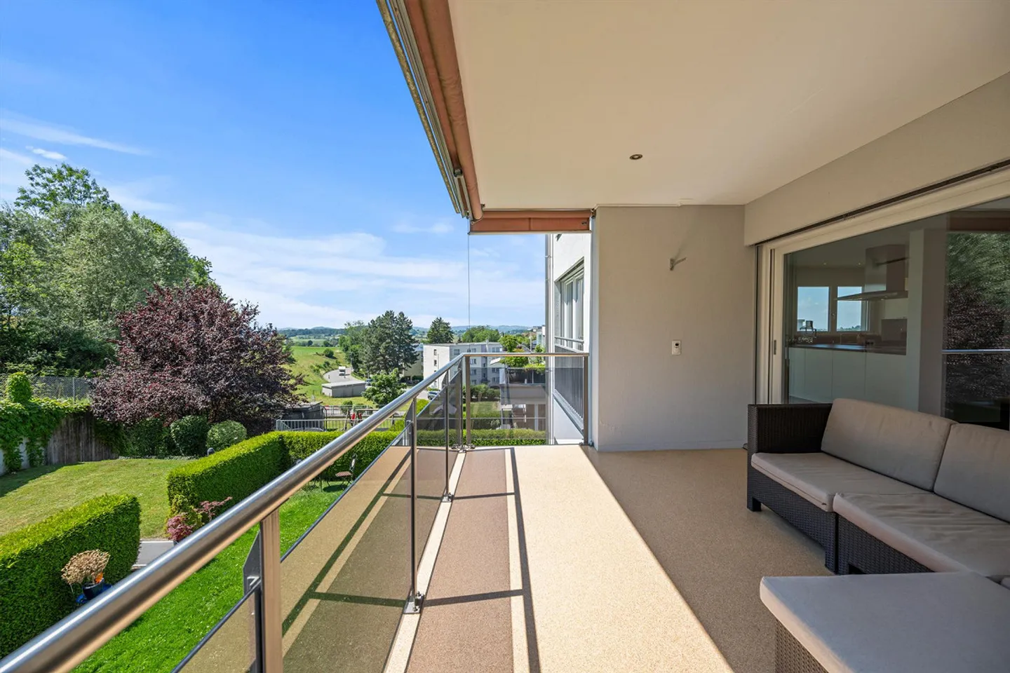 Près du centre - calme - Vue dégagée - Photo 3 sur 13