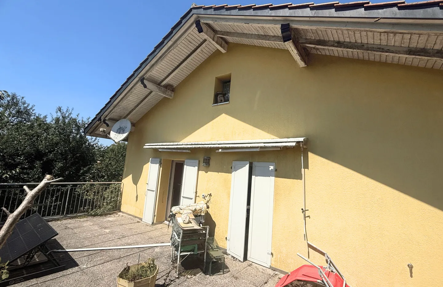 Charmanter Einzelhof mit 5 Zimmern in Poliez-le-Grand - Foto 3 von 10