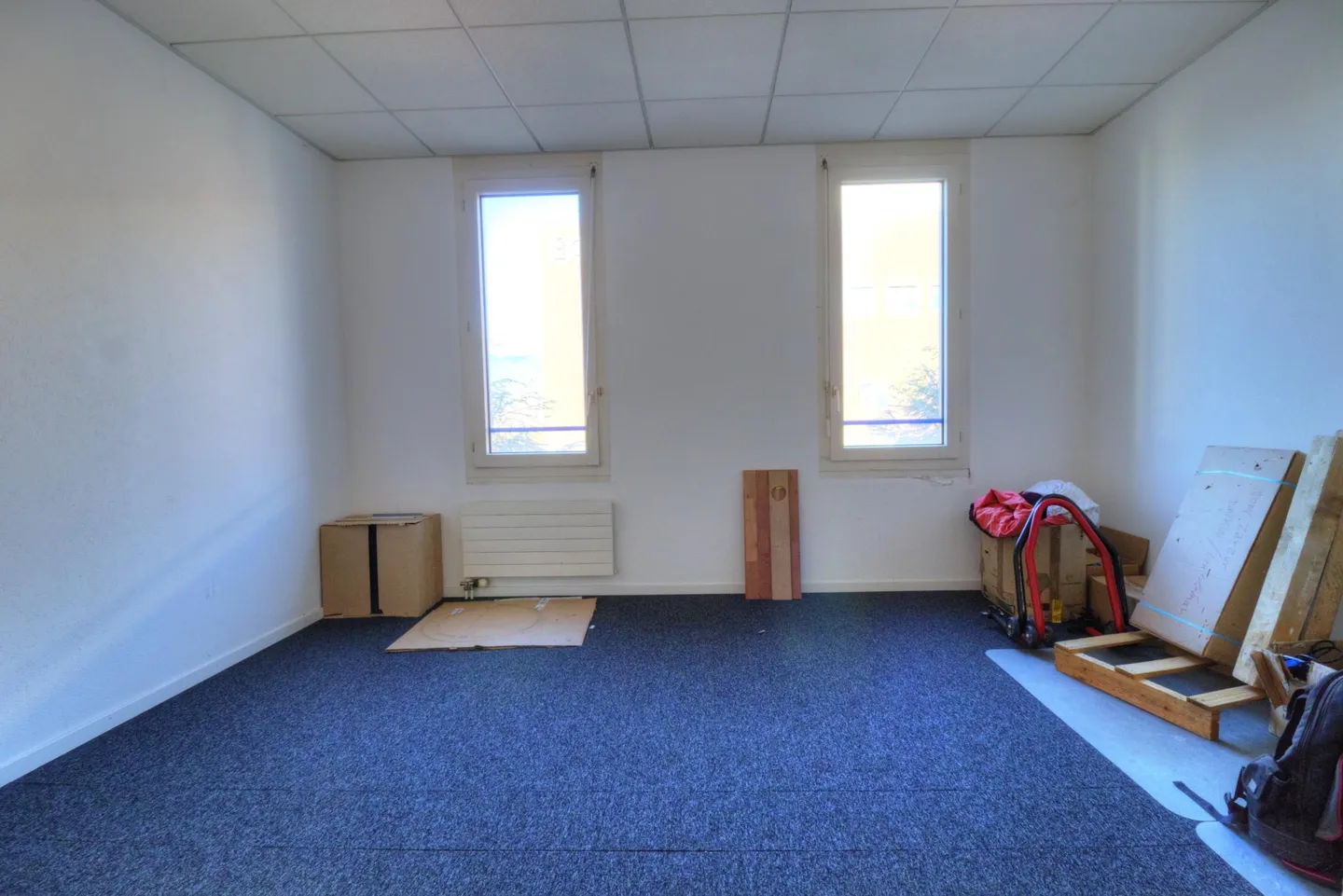 Office space for rent - Photo 5 of 6