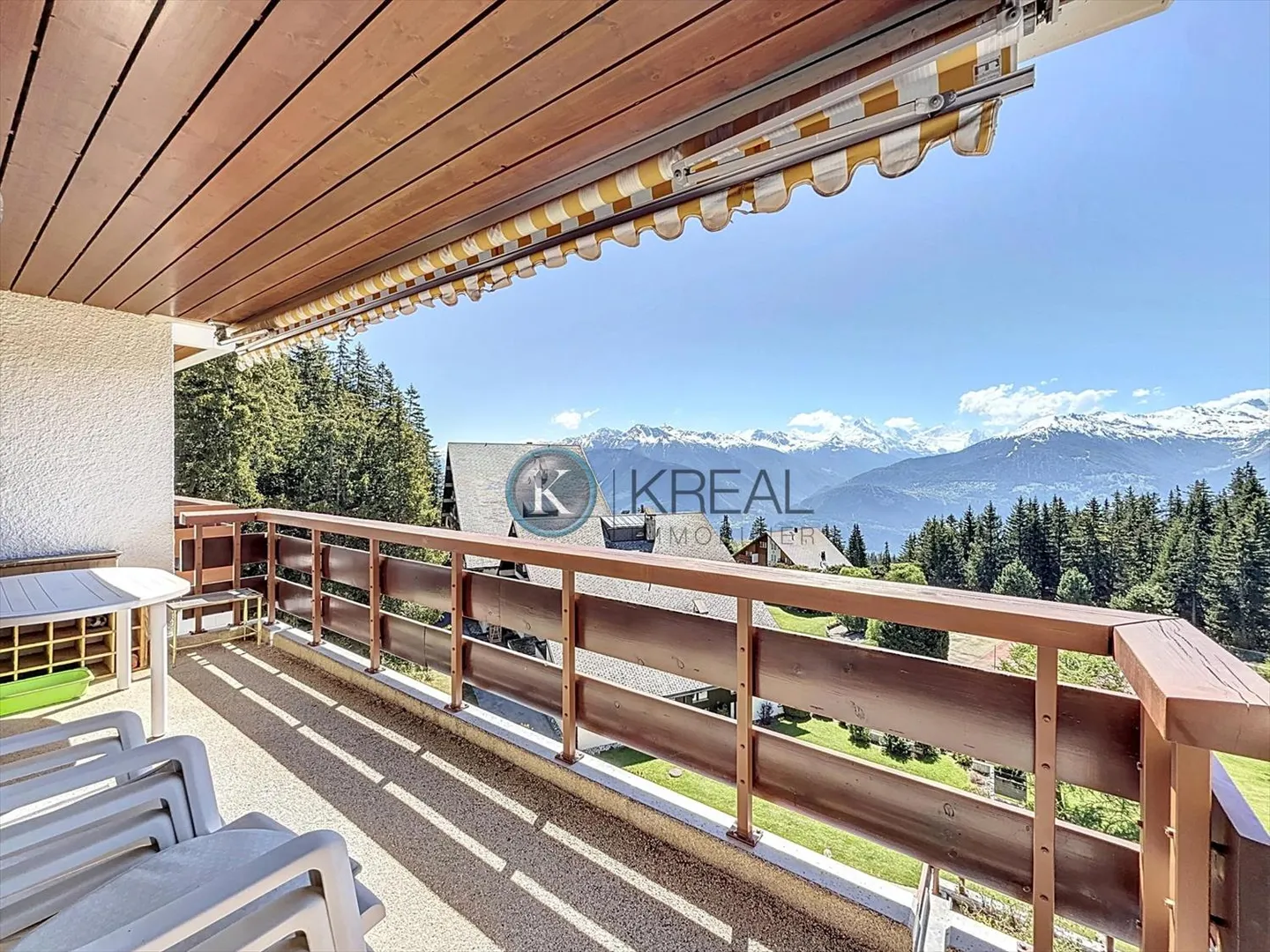 View of the Alps - Apartment in a holiday residence and for sale to foreigners - Photo 10 of 10