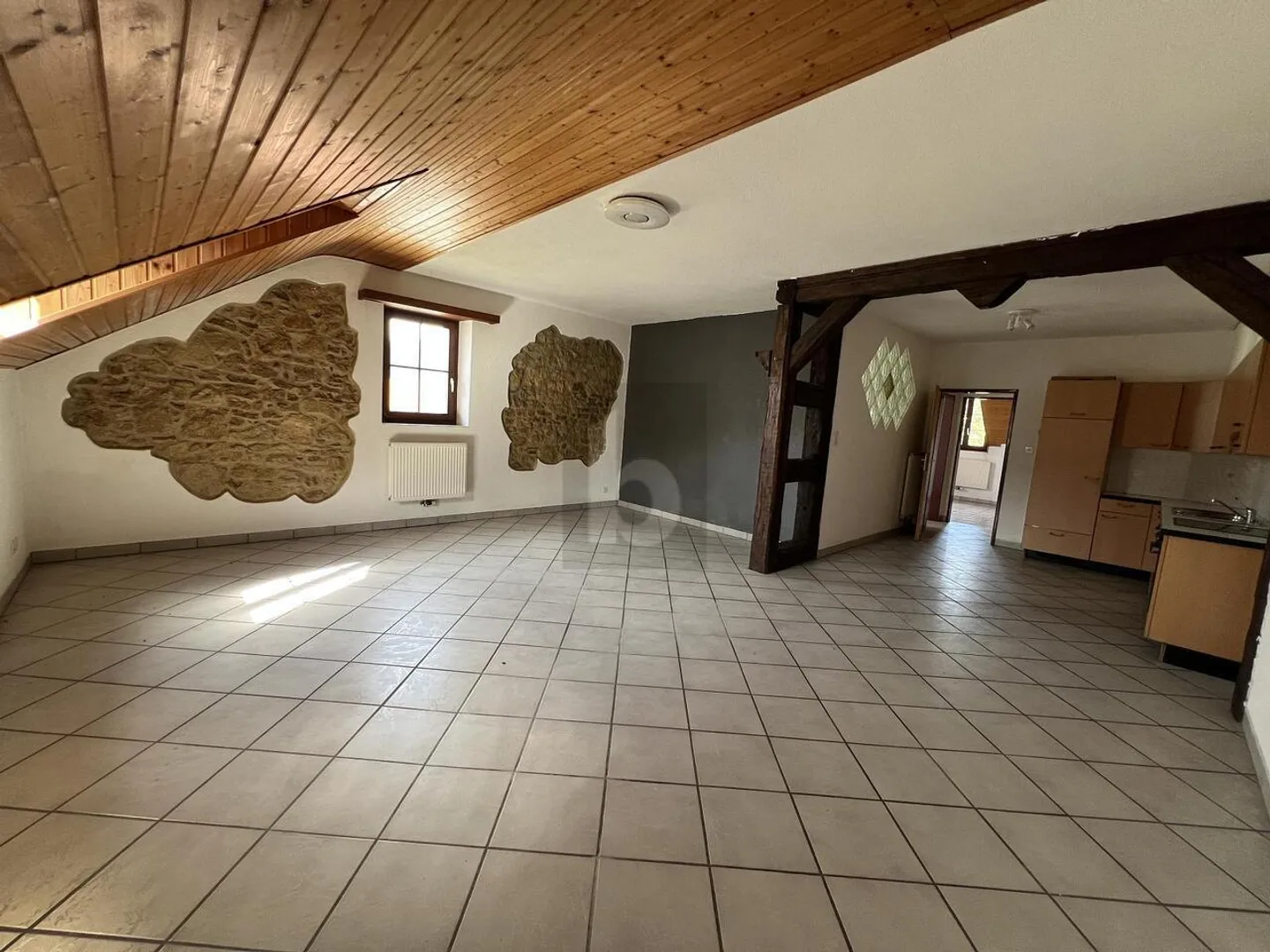 EIN HELLER UND ATTRAKTIVER MIETPREIS - Foto 1 von 6