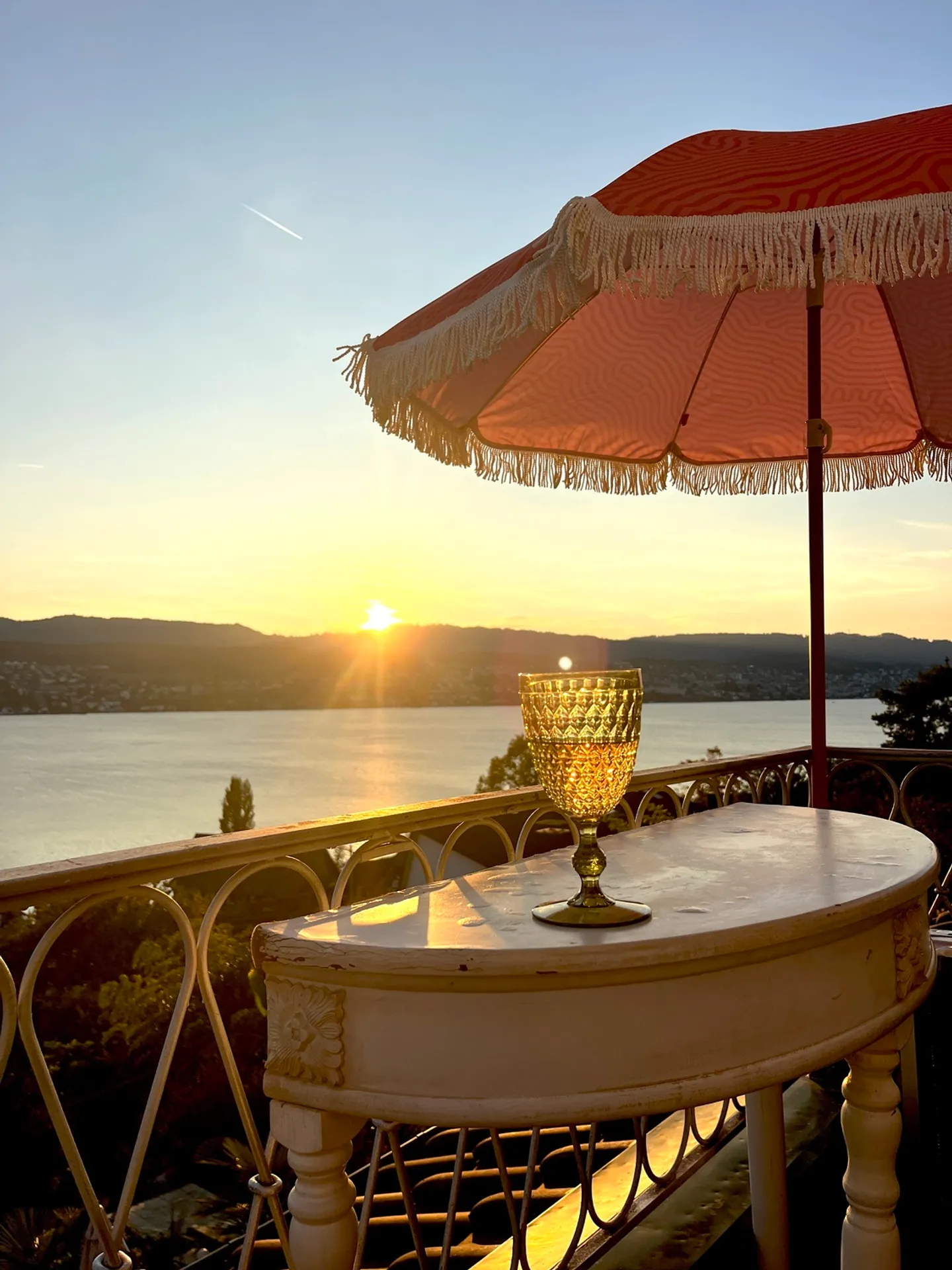 APPARTEMENT 2½ PIÈCES À HERRLIBERG (ZH), MEUBLÉ, TEMPORAIRE - Photo 6 sur 10