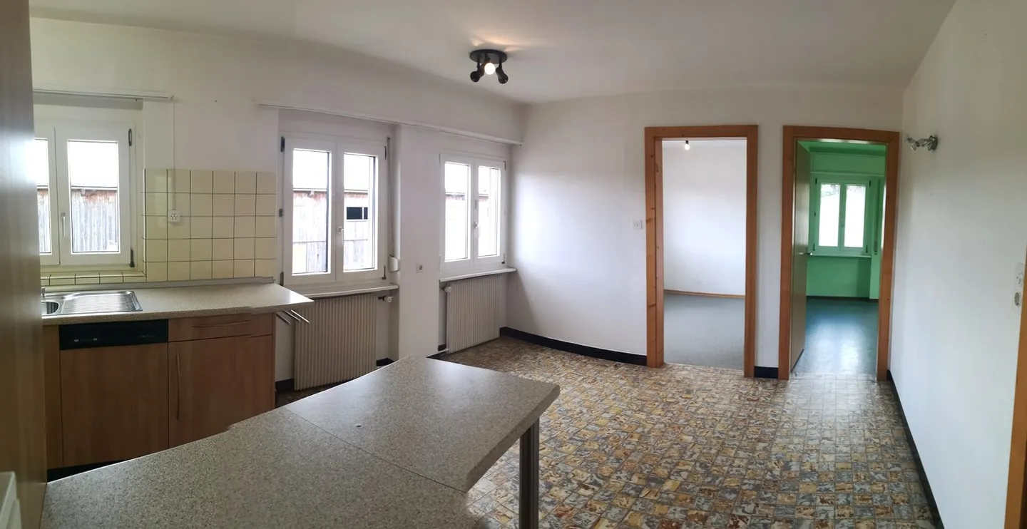 Two houses to renovate partly on a plot of 3253m2, with garage/workshop - Photo 34 of 45