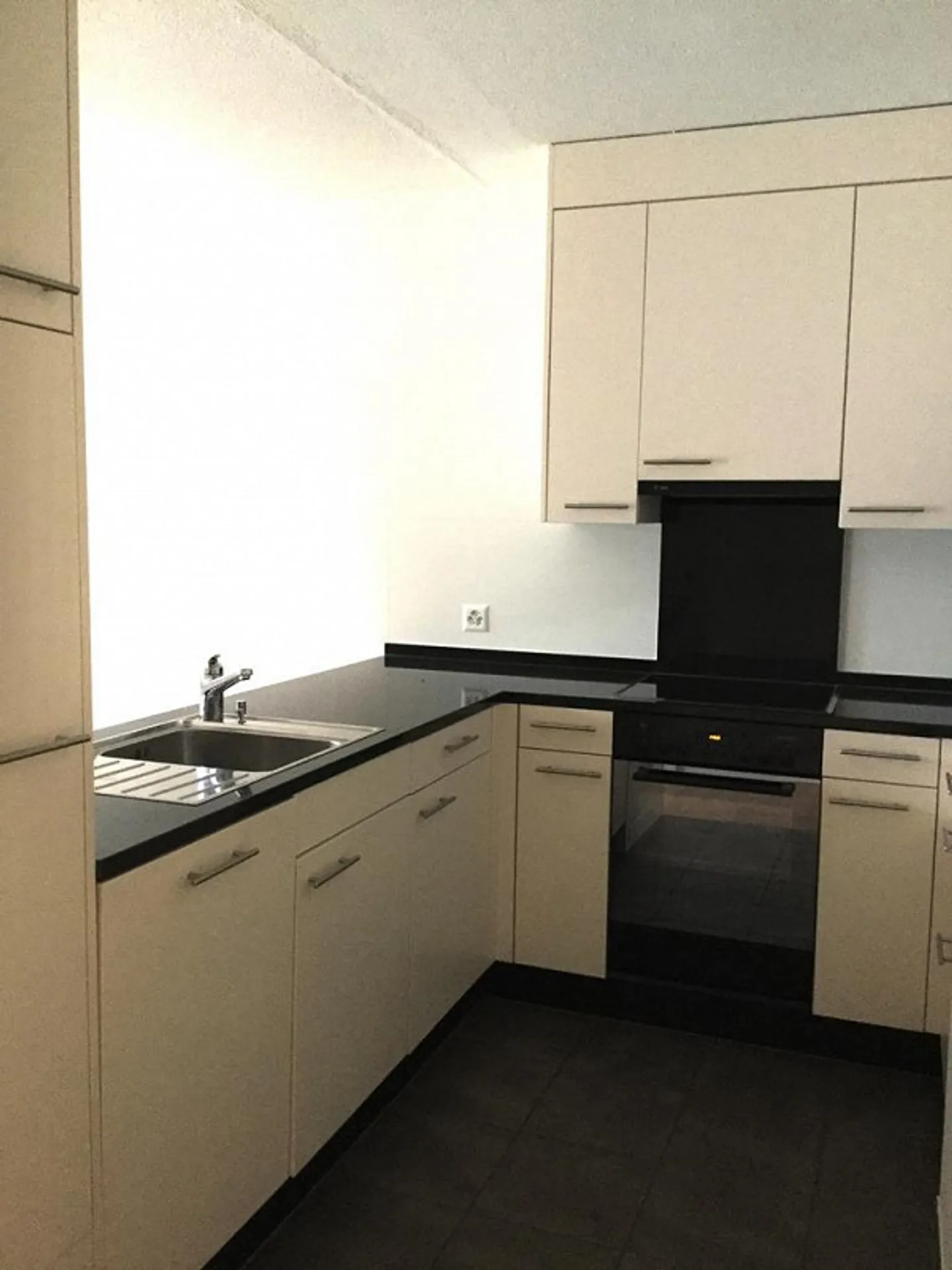 Helle 3.5-Zimmerwohnung - Foto 2 von 8