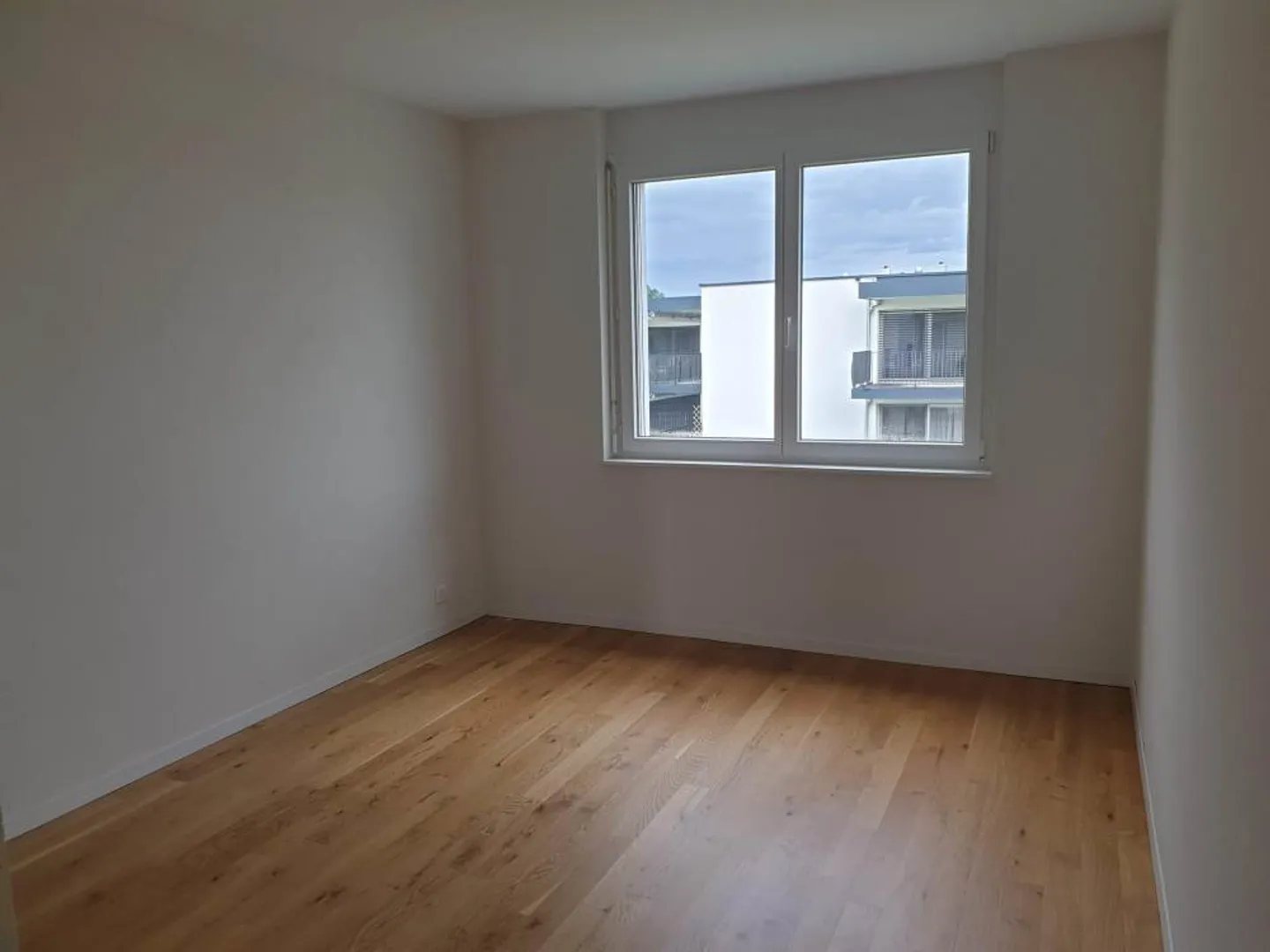 Appartement moderne 3.5 pièces - Photo 7 sur 8