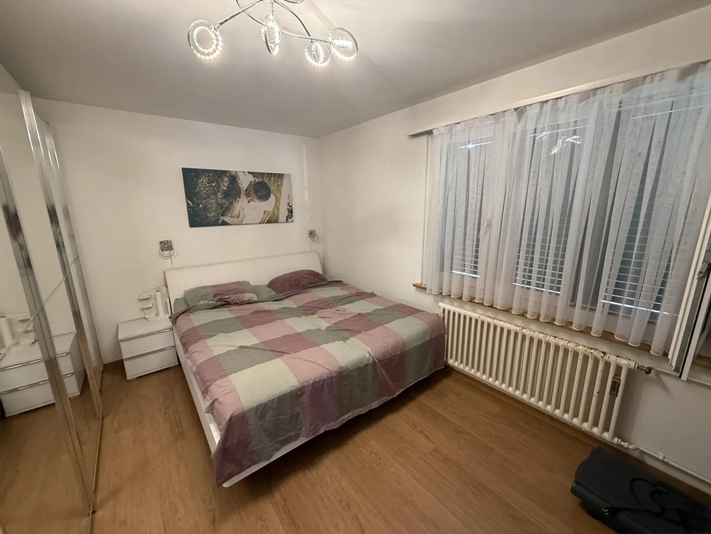 Appartement de 4,5 pièces au rez-de-chaussée avec pavillon de jardin - Photo 5 sur 8