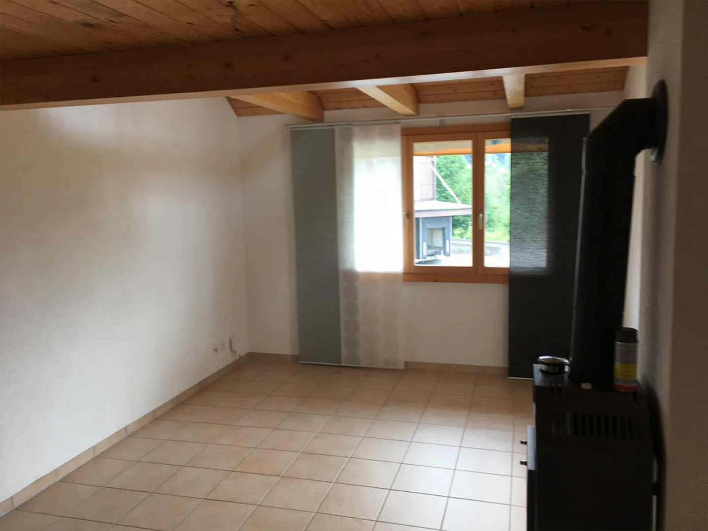 Charmante Maisonette mit Galerie - Foto 2 von 11