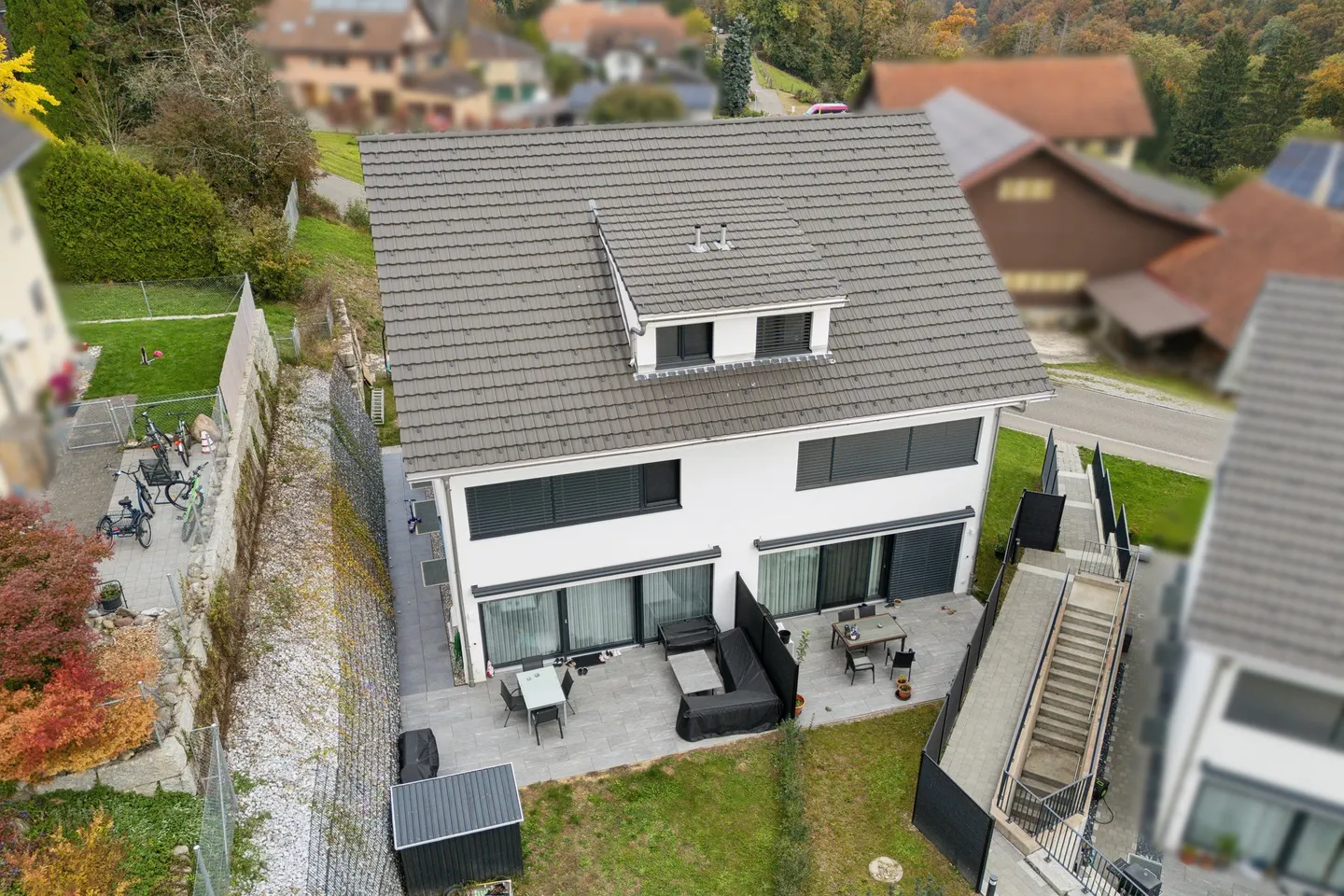 Maison individuelle moderne avec grand jardin - Photo 10 sur 11