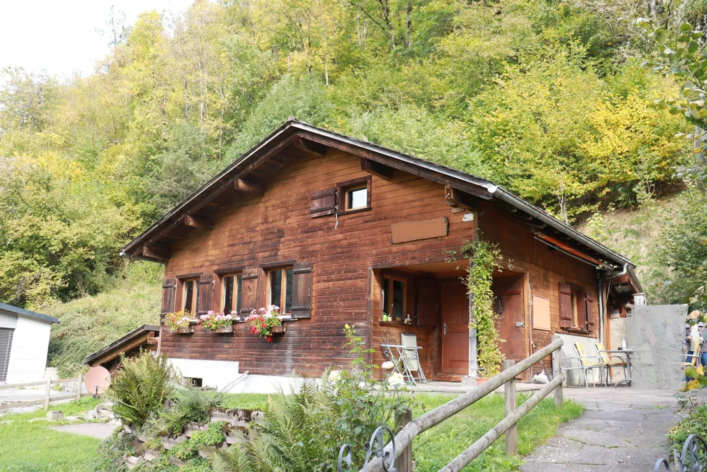 Charming Chalet with Terrace - Photo 1 of 14