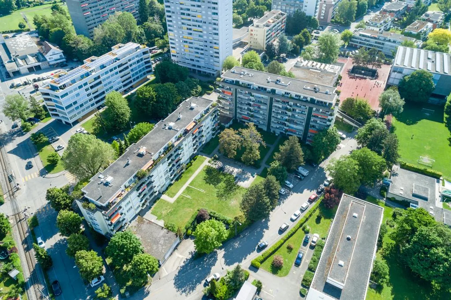 Charmante 3.5 Zimmer-Wohnung mit Balkon - Foto 1 von 6