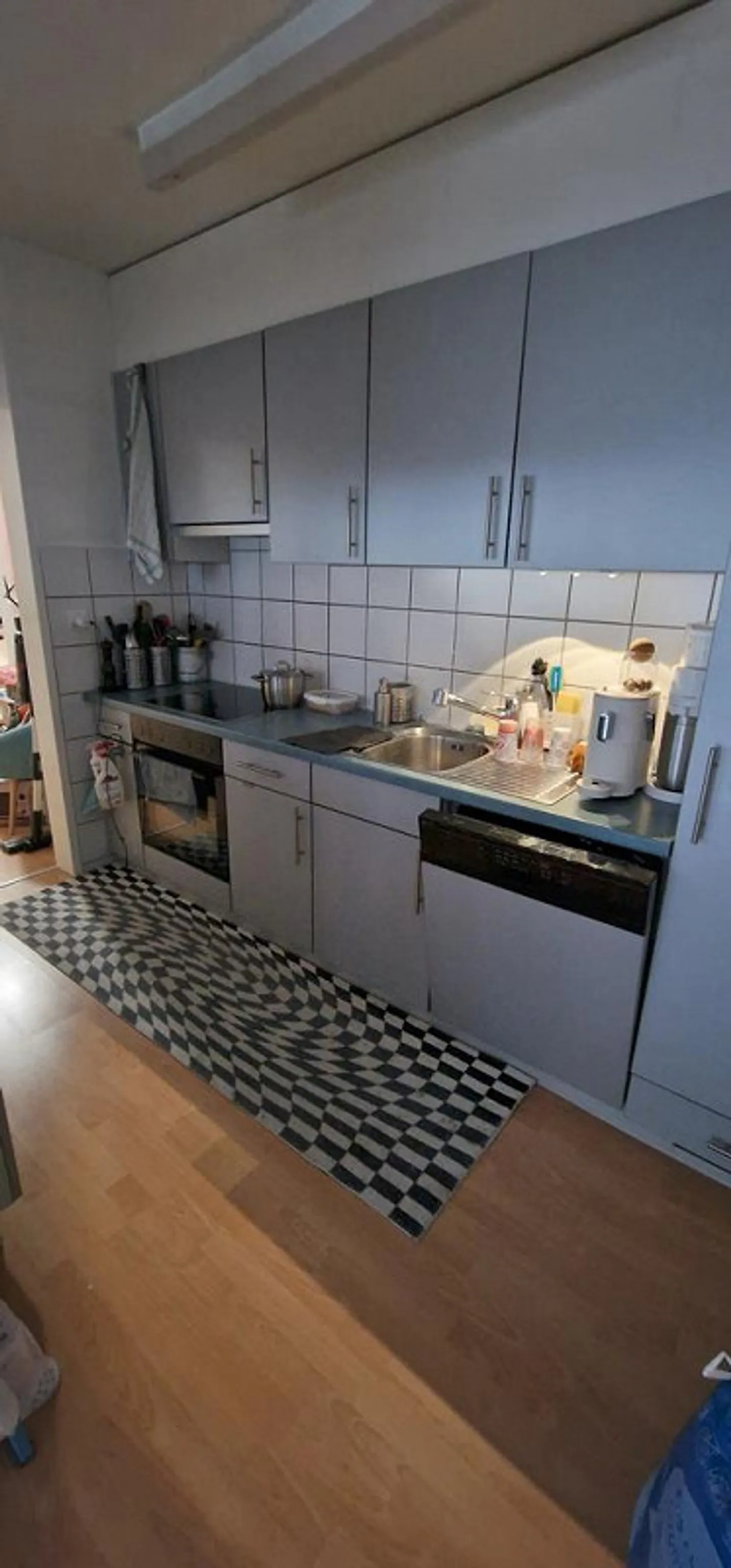 Charmante 3.5 Zimmer-Wohnung mit Balkon - Foto 3 von 6