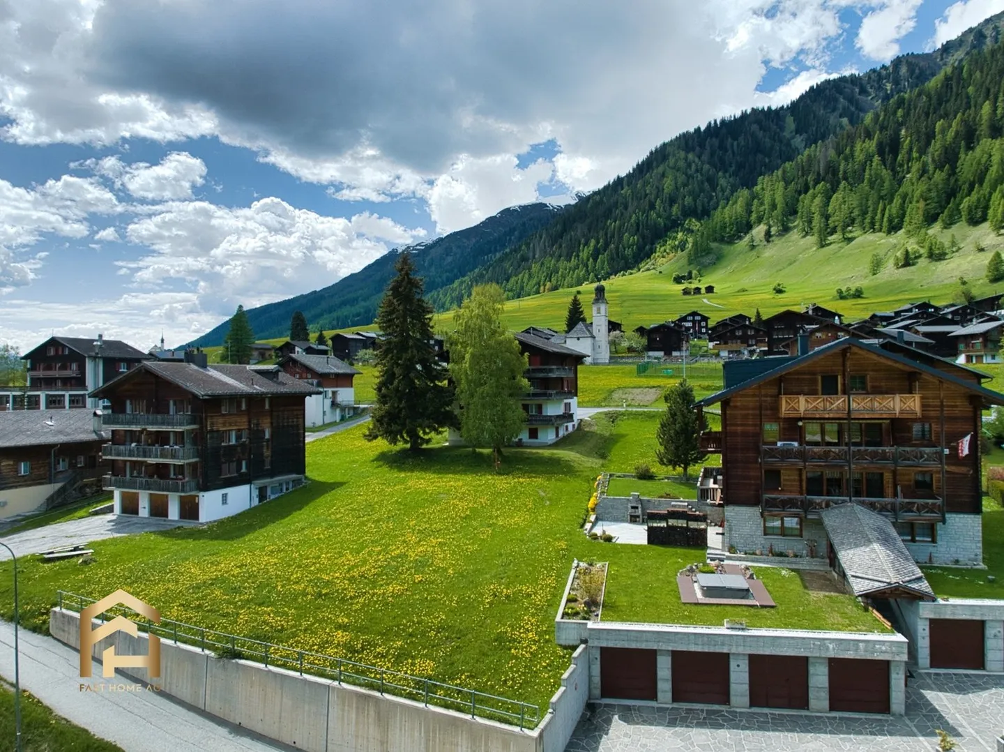 Terreno edificabile da sogno in una posizione soleggiata nel cuore di Gluringen - Goms - Foto 1 di 9