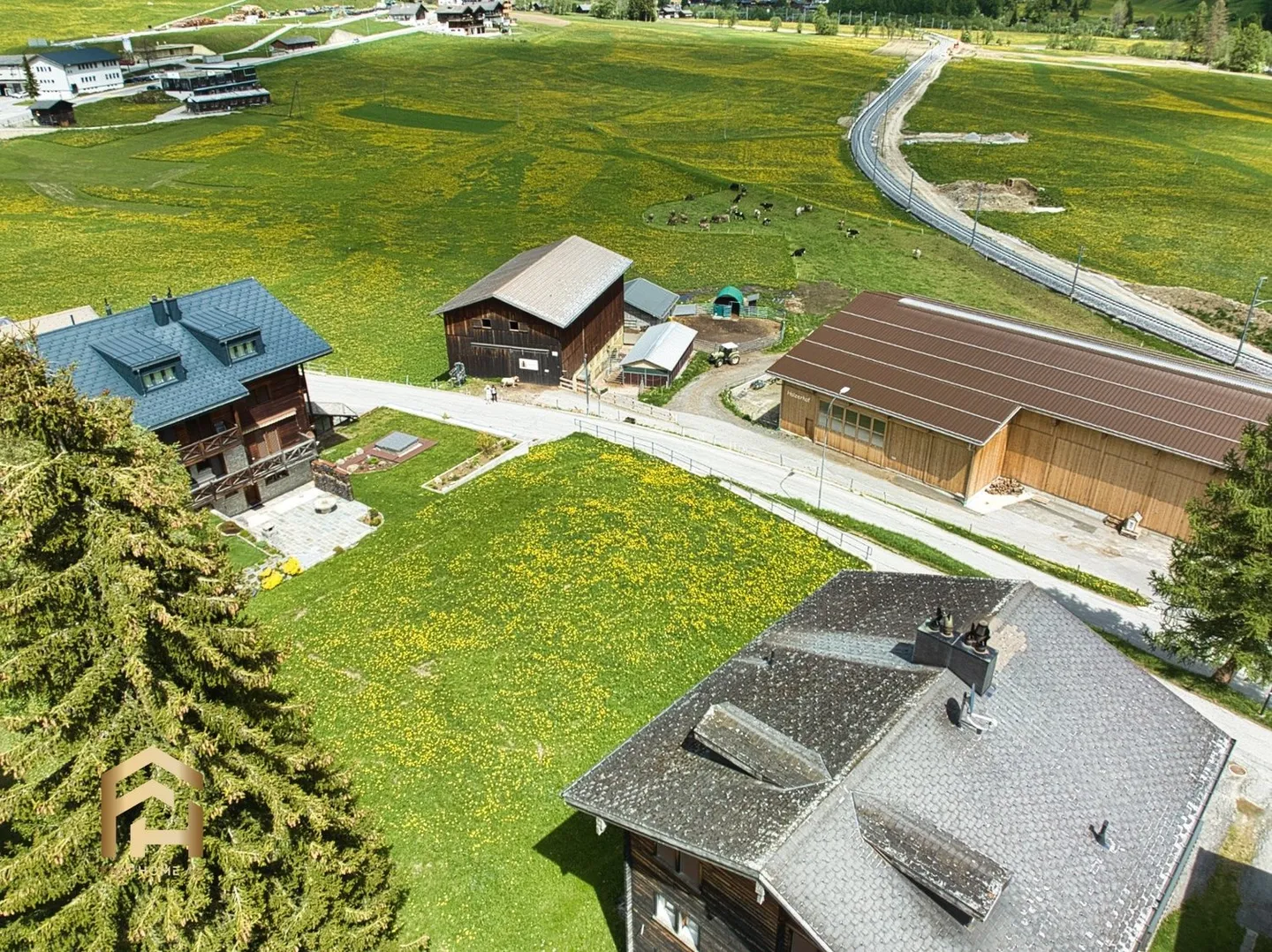 Terreno edificabile da sogno in una posizione soleggiata nel cuore di Gluringen - Goms - Foto 3 di 9