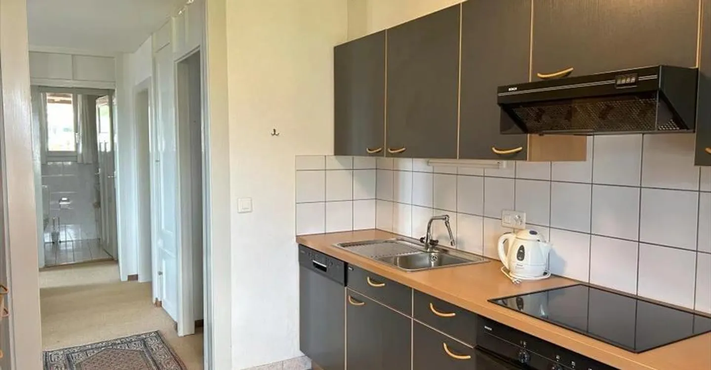 Zu verkaufen charmantes Ertragsgebäude im Zentrum des Dorfes - Foto 6 von 6