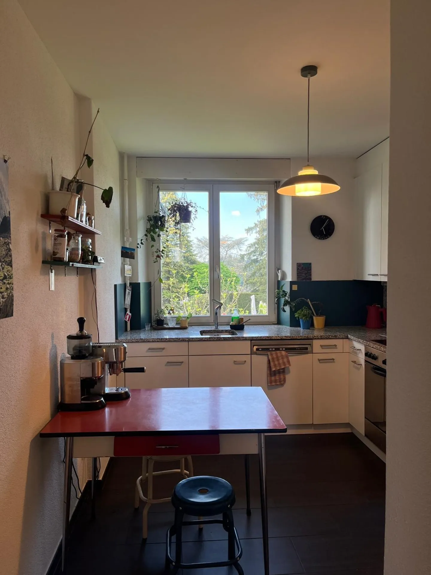 Appartamento arredato con balcone e giardino, temporaneo - Foto 4 di 10