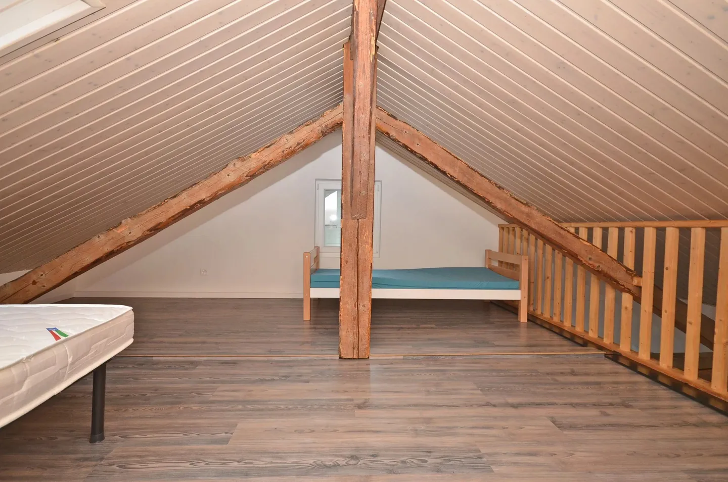 Mietshaus mit 7 neuen Wohnungen + 1 Gewerbeeinheit - Foto 9 von 13